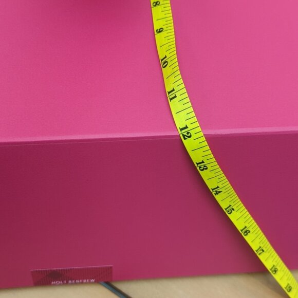 Holt Renfrew Large Pink Storage Box - New - Picture 4 of 6